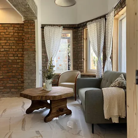 Nad Jeziorem Z Prywatnym Pomostem, Mazury, Fruzia * Jora Wielka