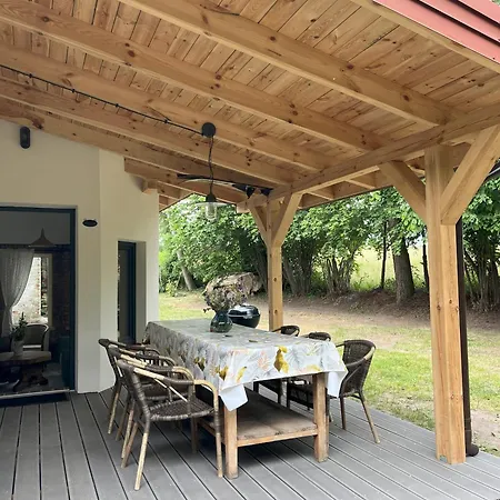 Nad Jeziorem Z Prywatnym Pomostem, Mazury, Fruzia *